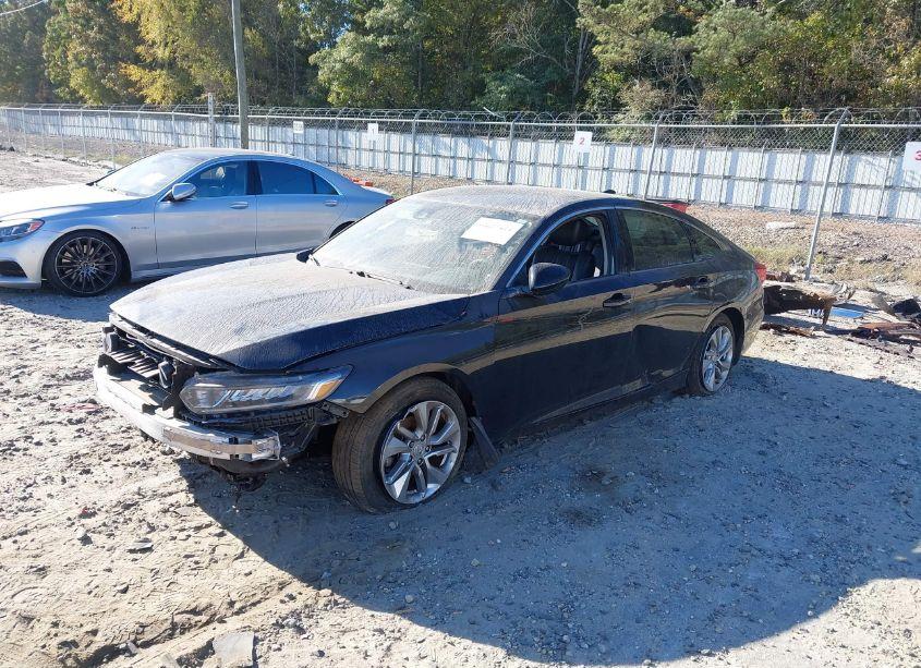 Photo 2 of 2018 Honda Accord LX (VIN 1HGCV1F10JA120088)