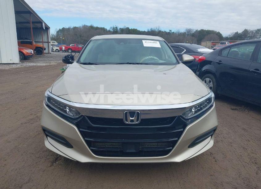 Photo 12 of 2018 Honda Accord LX (VIN 1HGCV1F10JA147176)