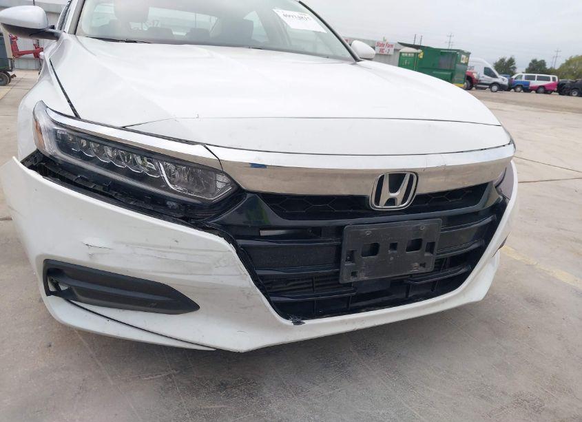 Photo 18 of 2018 Honda Accord LX (VIN 1HGCV1F10JA223432)
