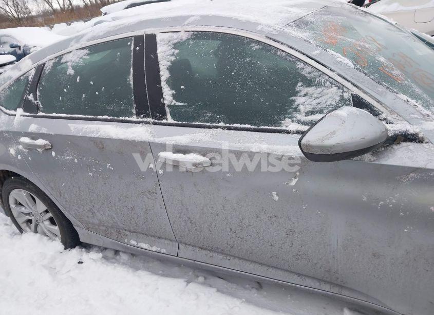 Photo 13 of 2019 Honda Accord LX (VIN 1HGCV1F10KA061173)