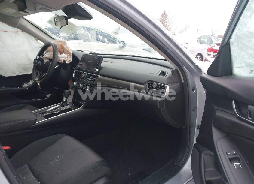 Photo 5 of 2019 Honda Accord LX (VIN 1HGCV1F10KA061173)