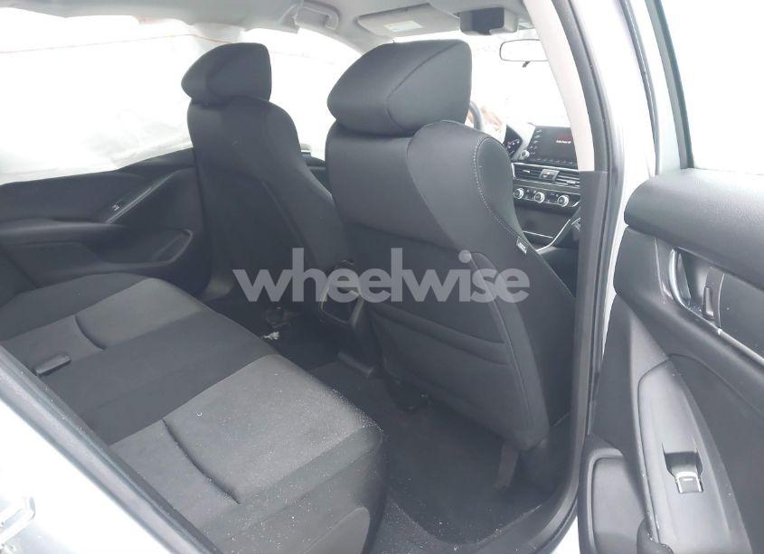 Photo 8 of 2019 Honda Accord LX (VIN 1HGCV1F10KA061173)