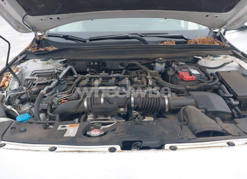 Photo 10 of 2019 Honda Accord LX (VIN 1HGCV1F10KA084565)