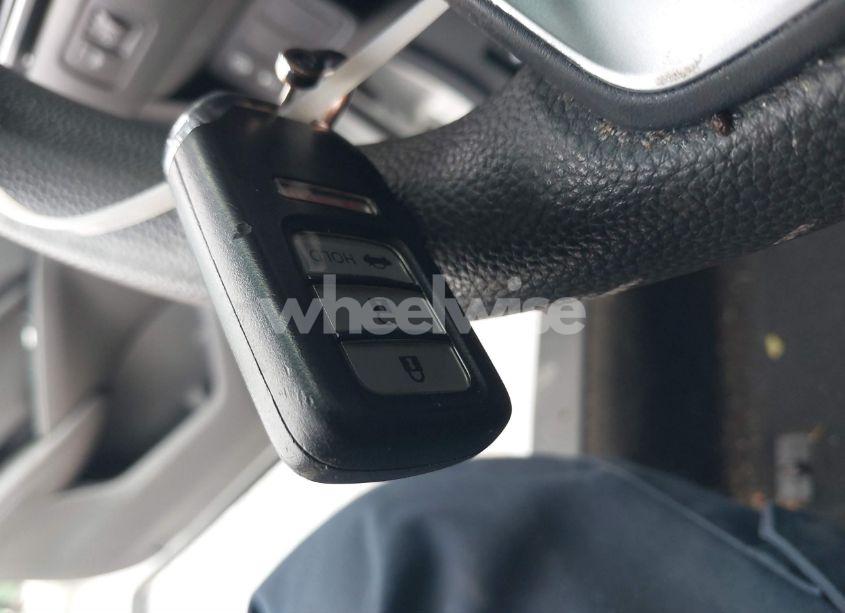 Photo 11 of 2019 Honda Accord LX (VIN 1HGCV1F10KA084565)