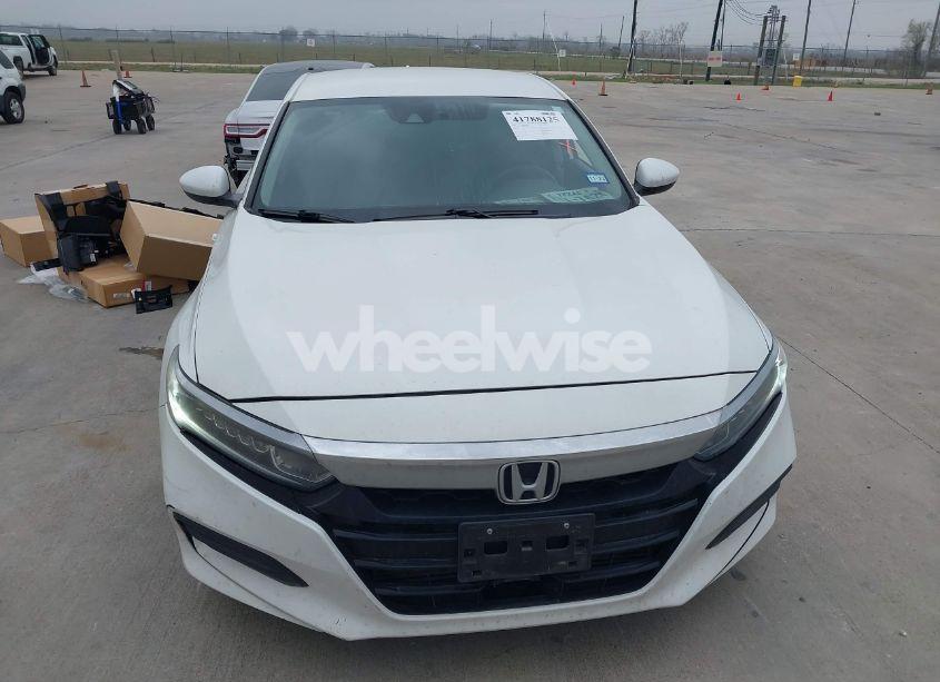 Photo 13 of 2019 Honda Accord LX (VIN 1HGCV1F10KA125924)