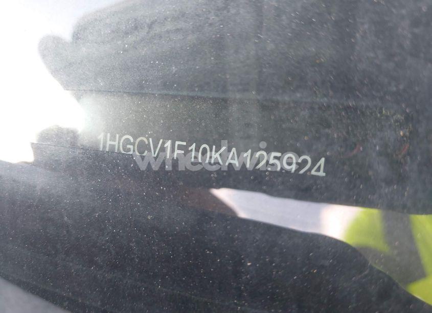 Photo 18 of 2019 Honda Accord LX (VIN 1HGCV1F10KA125924)