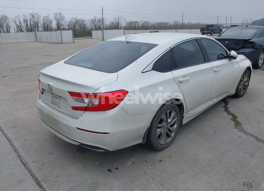 Photo 4 of 2019 Honda Accord LX (VIN 1HGCV1F10KA125924)