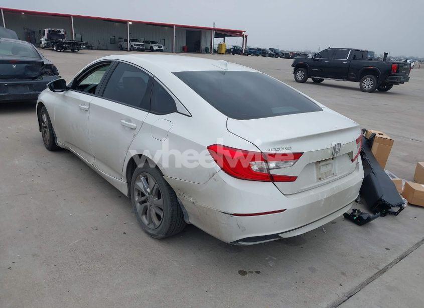 Photo 6 of 2019 Honda Accord LX (VIN 1HGCV1F10KA125924)