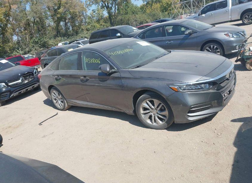 2019 Honda Accord LX (VIN 1HGCV1F10KA130394) main photo