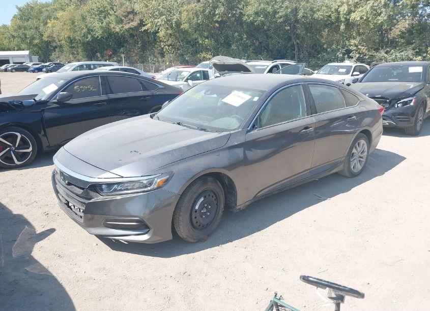 Photo 2 of 2019 Honda Accord LX (VIN 1HGCV1F10KA130394)