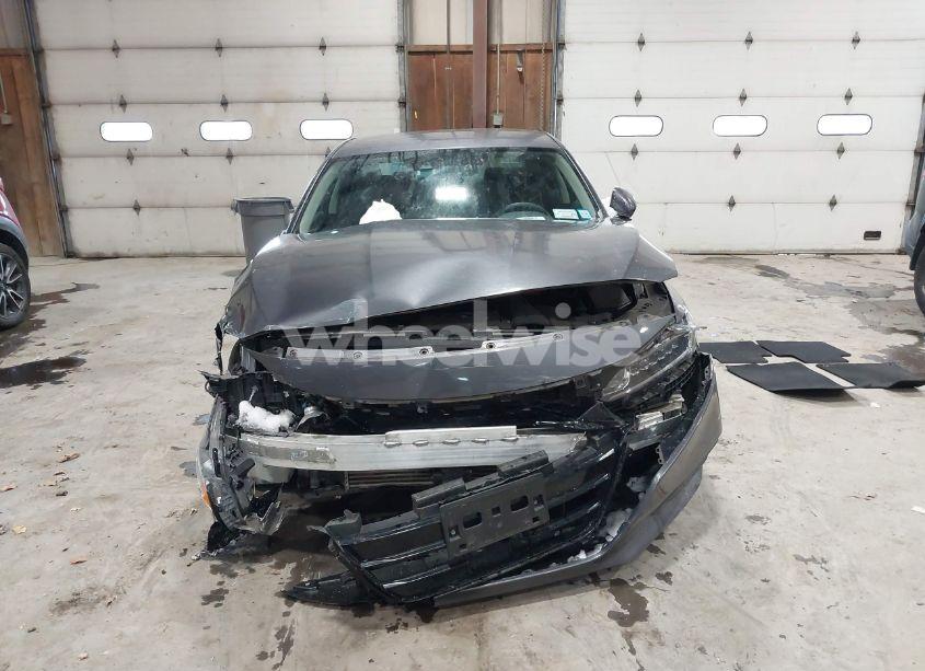 Photo 12 of 2019 Honda Accord LX (VIN 1HGCV1F10KA153514)