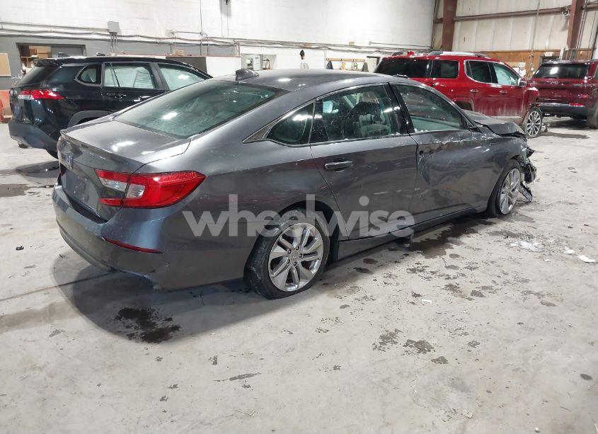 Photo 4 of 2019 Honda Accord LX (VIN 1HGCV1F10KA153514)