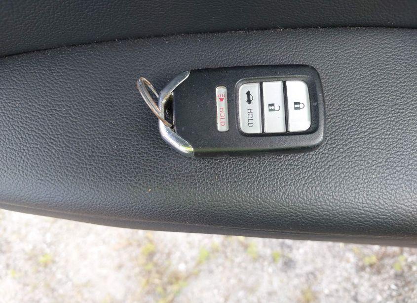 Photo 11 of 2019 Honda Accord LX (VIN 1HGCV1F10KA163833)