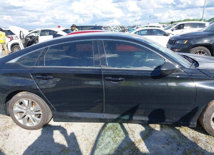 Photo 14 of 2019 Honda Accord LX (VIN 1HGCV1F10KA163833)