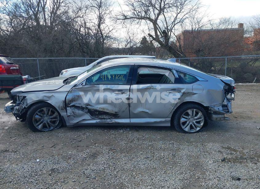 Photo 14 of 2020 Honda Accord LX (VIN 1HGCV1F10LA006983)