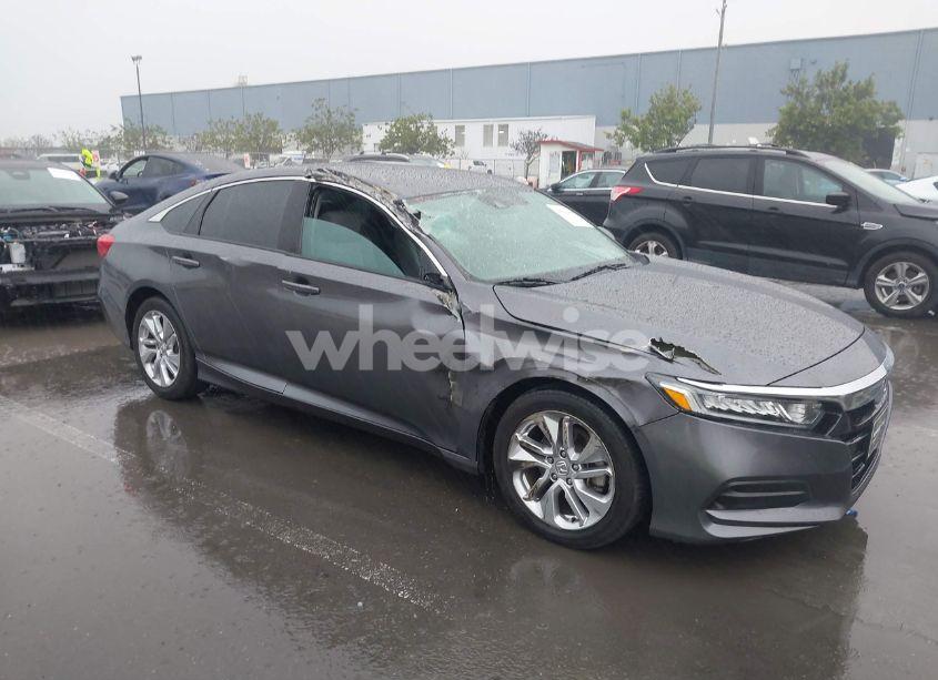 Photo 6 of 2020 Honda Accord LX (VIN 1HGCV1F10LA009446)