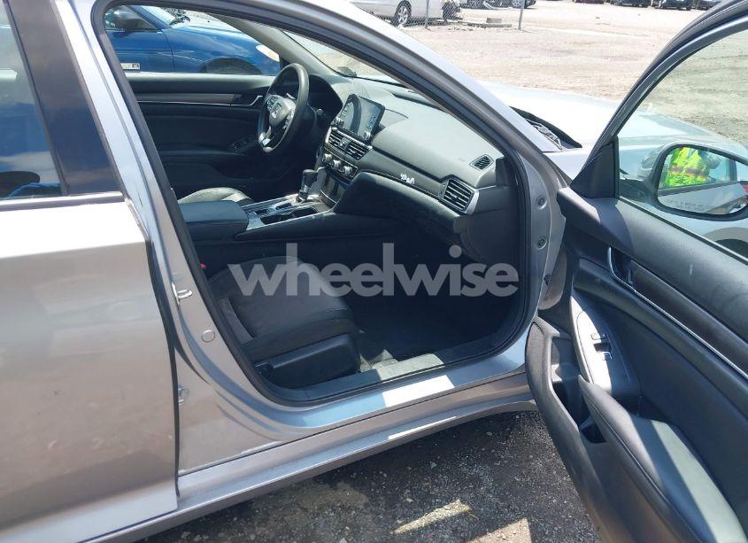 Photo 5 of 2020 Honda Accord LX (VIN 1HGCV1F10LA054547)