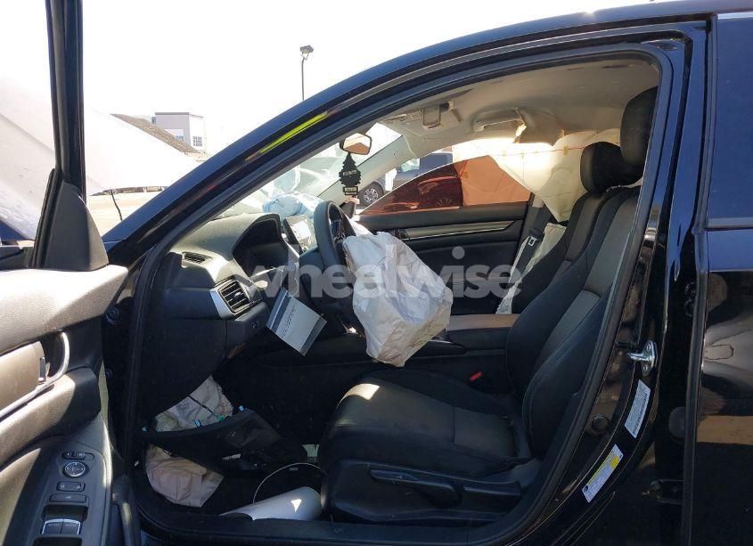 Photo 5 of 2020 Honda Accord LX (VIN 1HGCV1F10LA069131)