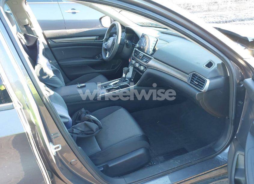 Photo 5 of 2021 Honda Accord LX (VIN 1HGCV1F10MA026491)