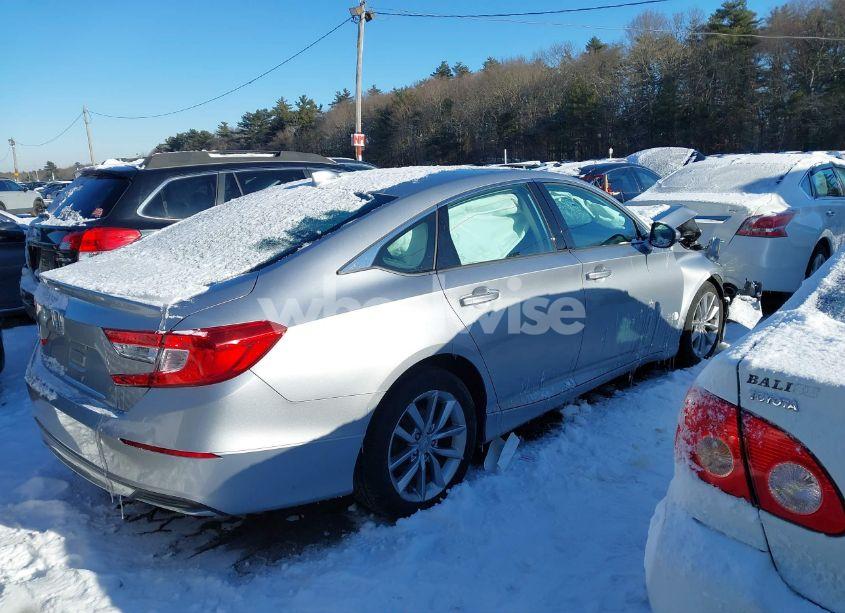 Photo 4 of 2021 Honda Accord LX (VIN 1HGCV1F10MA051942)