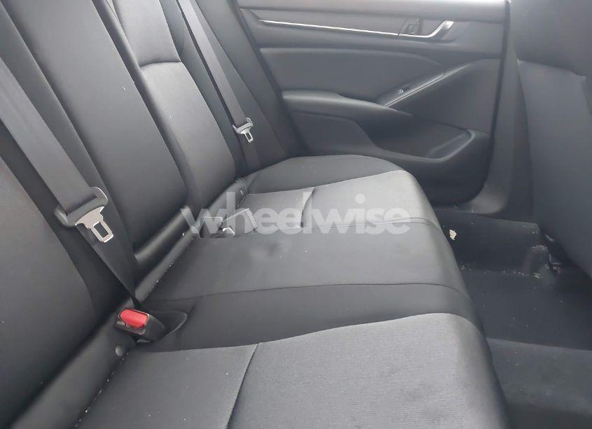 Photo 8 of 2022 Honda Accord LX (VIN 1HGCV1F10NA002631)