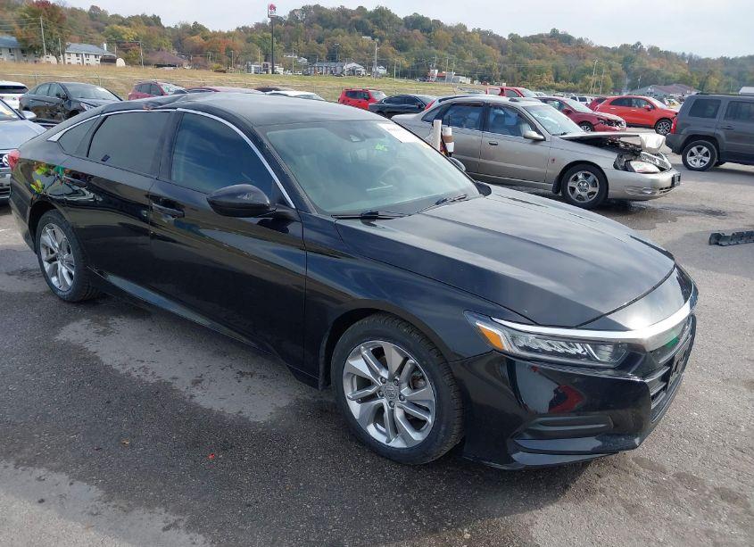 2018 Honda Accord LX (VIN 1HGCV1F11JA053470) main photo