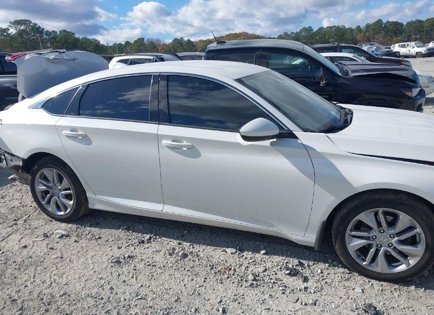 Photo 14 of 2018 Honda Accord LX (VIN 1HGCV1F11JA054991)