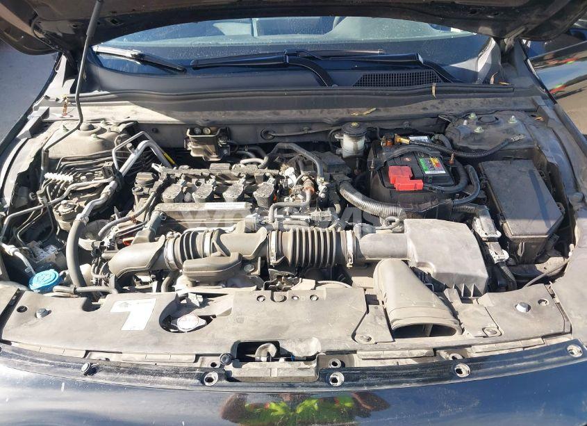 Photo 10 of 2018 Honda Accord LX (VIN 1HGCV1F11JA115627)