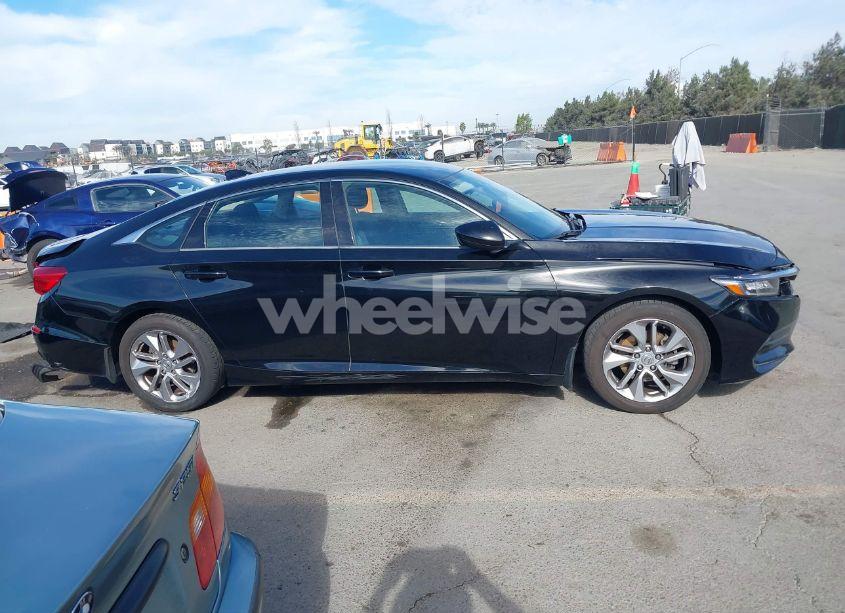Photo 14 of 2018 Honda Accord LX (VIN 1HGCV1F11JA115627)