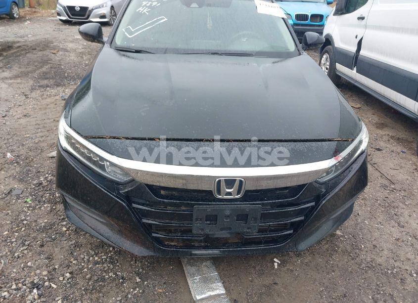 Photo 13 of 2018 Honda Accord LX (VIN 1HGCV1F11JA141922)