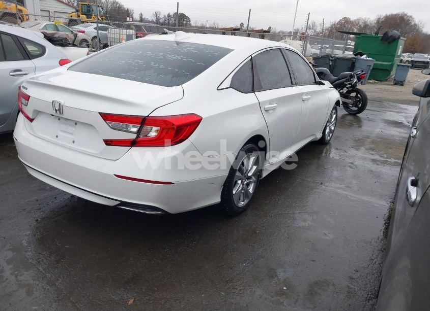 Photo 4 of 2018 Honda Accord LX (VIN 1HGCV1F11JA163760)