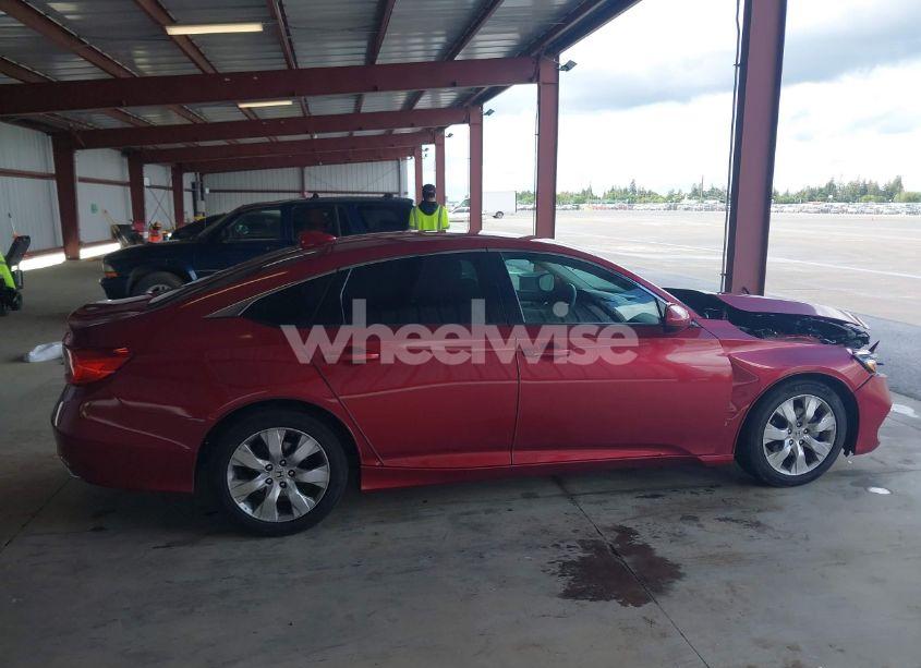 Photo 13 of 2018 Honda Accord LX (VIN 1HGCV1F11JA192028)