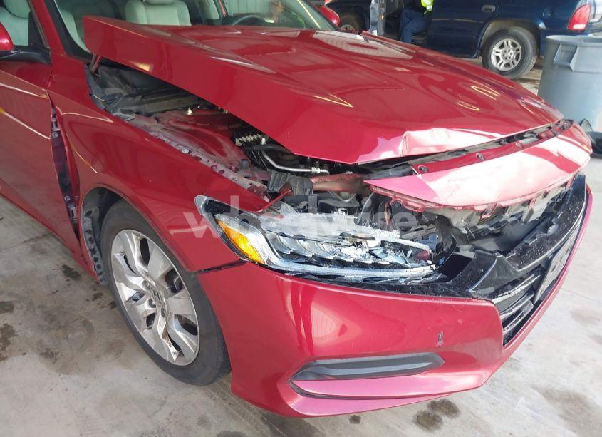 Photo 6 of 2018 Honda Accord LX (VIN 1HGCV1F11JA192028)