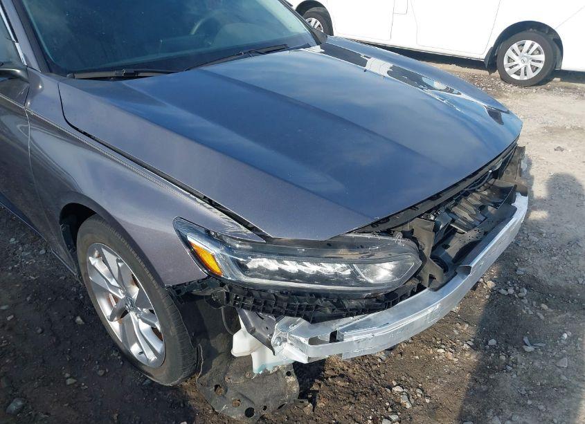 Photo 17 of 2018 Honda Accord LX (VIN 1HGCV1F11JA202279)