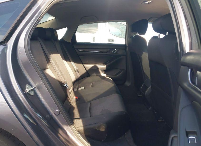 Photo 8 of 2018 Honda Accord LX (VIN 1HGCV1F11JA202279)