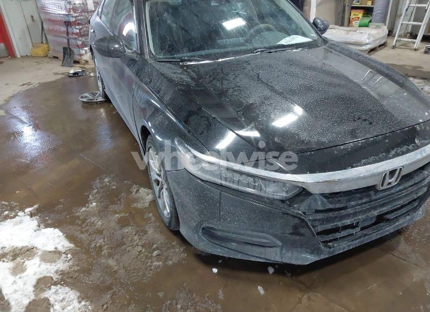 2018 Honda Accord LX (VIN 1HGCV1F11JA238215) main photo