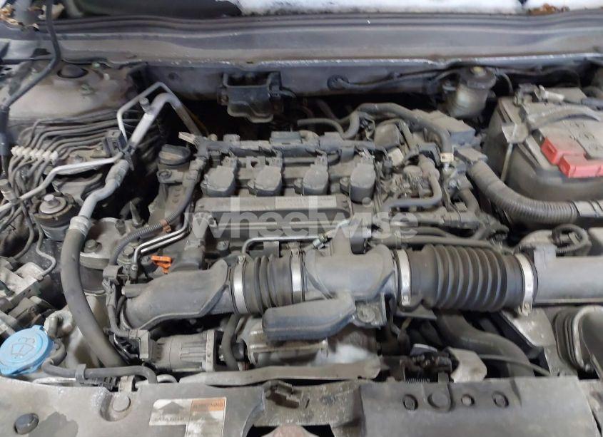 Photo 10 of 2018 Honda Accord LX (VIN 1HGCV1F11JA238215)