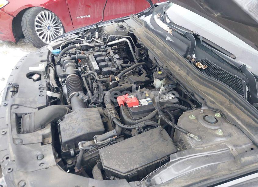 Photo 10 of 2018 Honda Accord LX (VIN 1HGCV1F11JA258075)