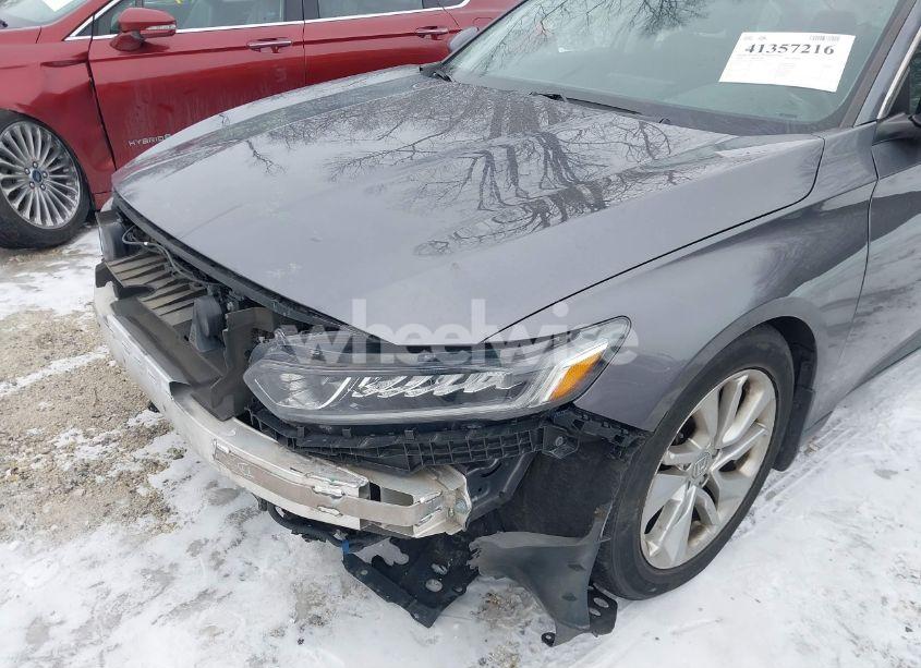 Photo 19 of 2018 Honda Accord LX (VIN 1HGCV1F11JA258075)