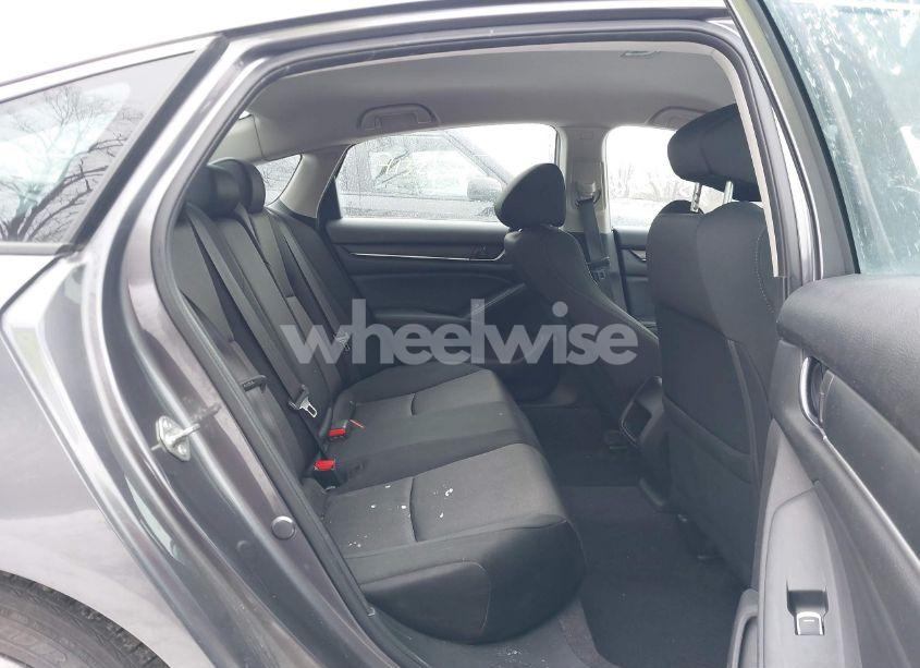 Photo 8 of 2018 Honda Accord LX (VIN 1HGCV1F11JA258075)