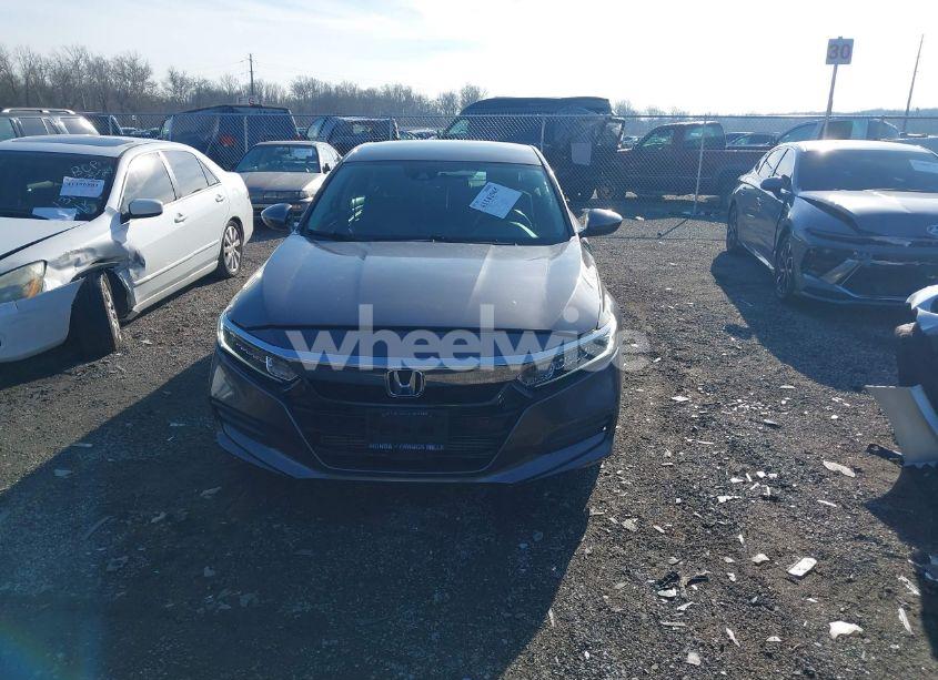 Photo 12 of 2018 Honda Accord LX (VIN 1HGCV1F11JA258156)