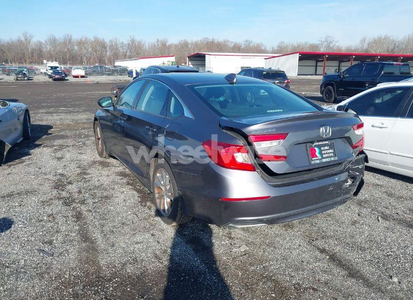 Photo 3 of 2018 Honda Accord LX (VIN 1HGCV1F11JA258156)