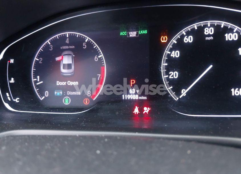 Photo 15 of 2018 Honda Accord LX (VIN 1HGCV1F11JA261932)