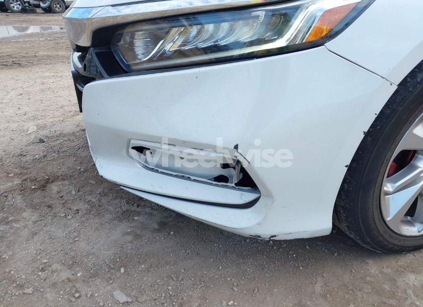 Photo 18 of 2018 Honda Accord LX (VIN 1HGCV1F11JA261932)