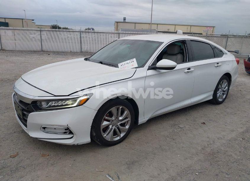 Photo 2 of 2018 Honda Accord LX (VIN 1HGCV1F11JA261932)