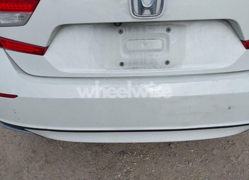 Photo 21 of 2018 Honda Accord LX (VIN 1HGCV1F11JA261932)