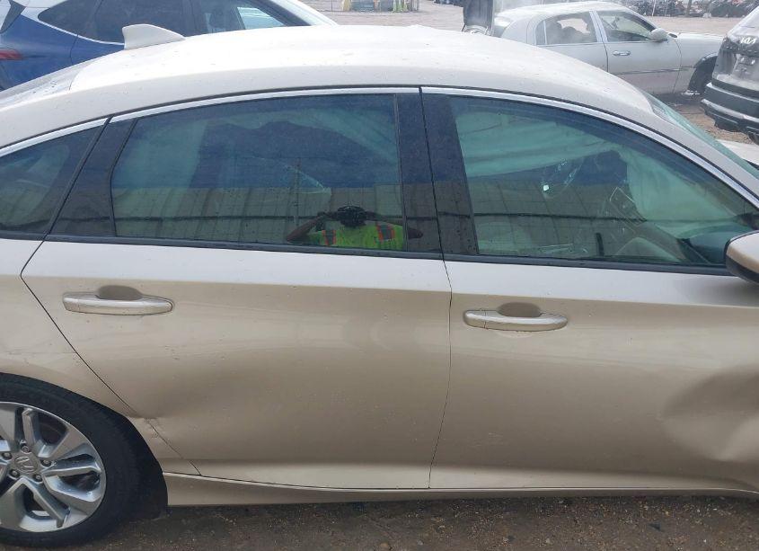 Photo 13 of 2019 Honda Accord LX (VIN 1HGCV1F11KA014153)