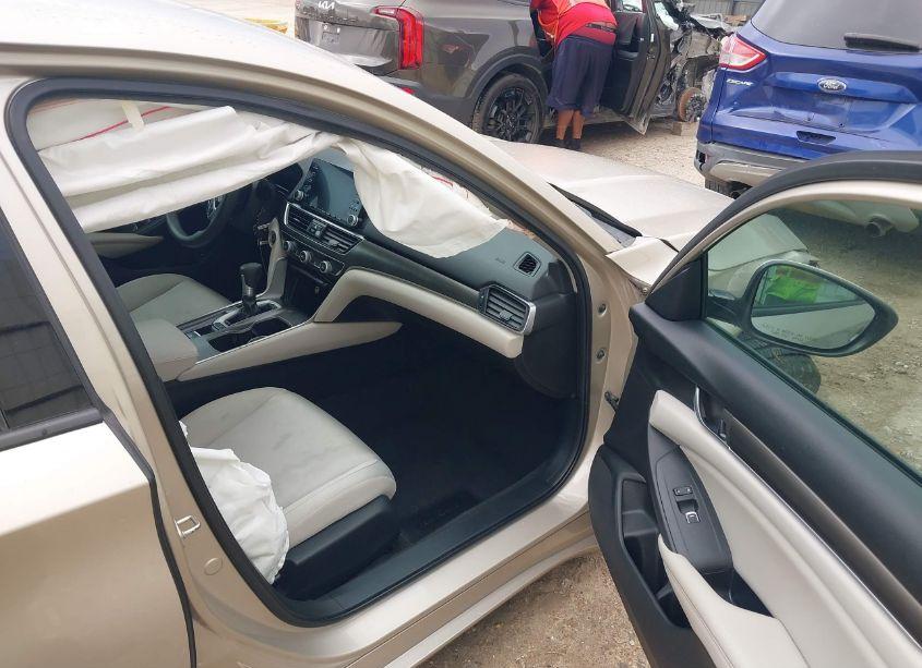 Photo 5 of 2019 Honda Accord LX (VIN 1HGCV1F11KA014153)