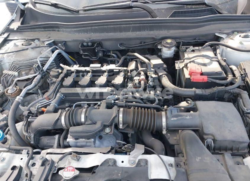 Photo 10 of 2019 Honda Accord LX (VIN 1HGCV1F11KA047170)