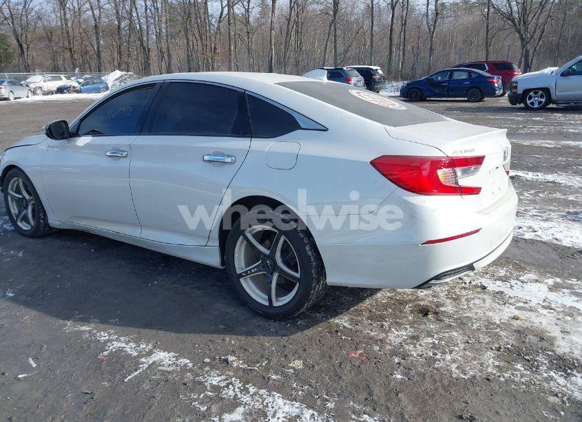 Photo 3 of 2019 Honda Accord LX (VIN 1HGCV1F11KA047170)